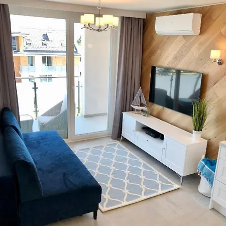 Apartament Vip Sztutolo Z Basenem Sztutowo Exterior photo