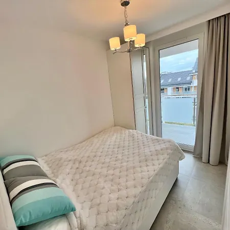 Apartament Vip Sztutolo Z Basenem Sztutowo Exterior photo