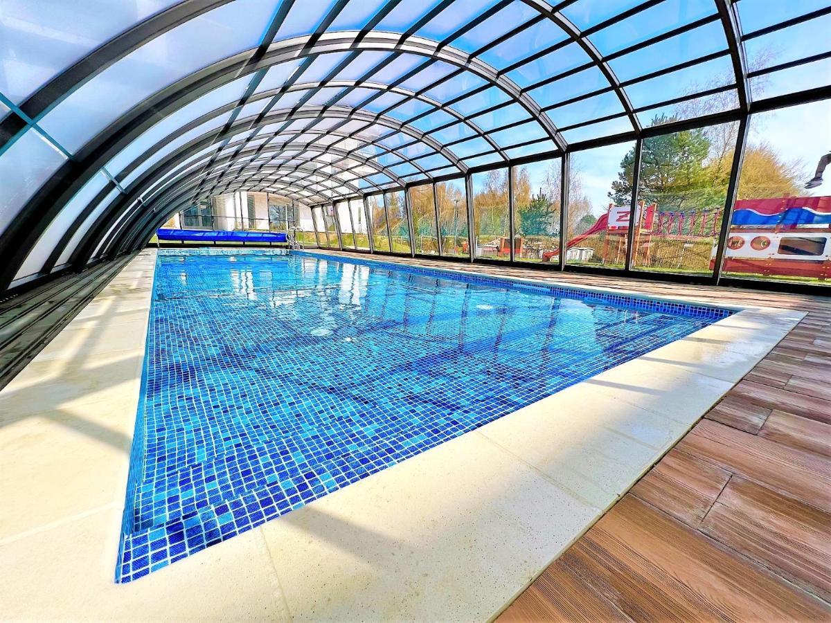 Apartment Vip Sztutolo Z Basenem